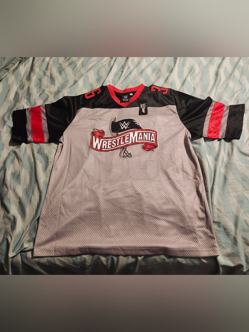 NWT WWE Wrestling Wrestlemania 36 2020 Football Jersey Men’s Size XL
